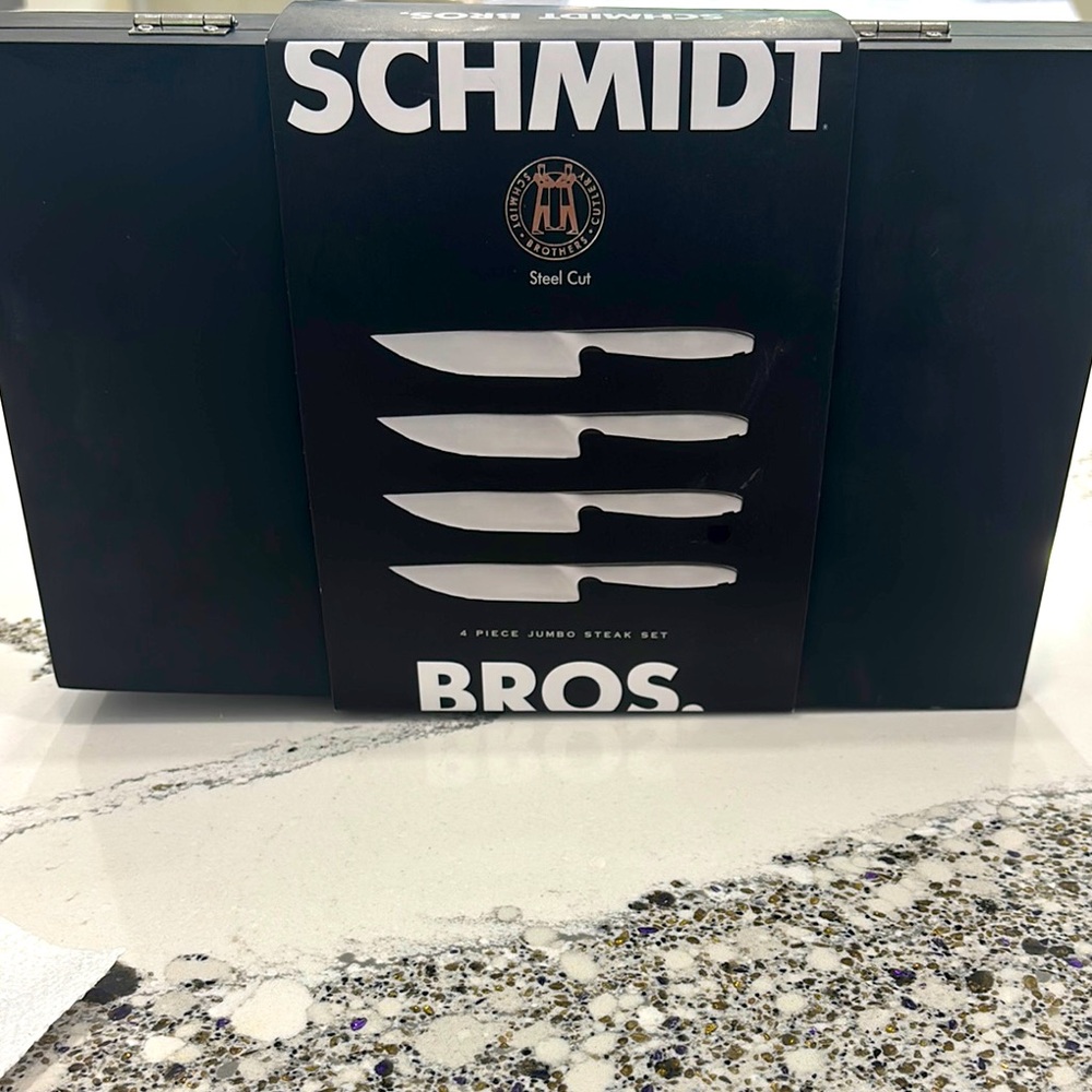 Schmidt Bros. 4-Piece Jumbo Steak Knife Set